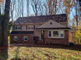 12 Coursen Way, Morris Plains, NJ 07950