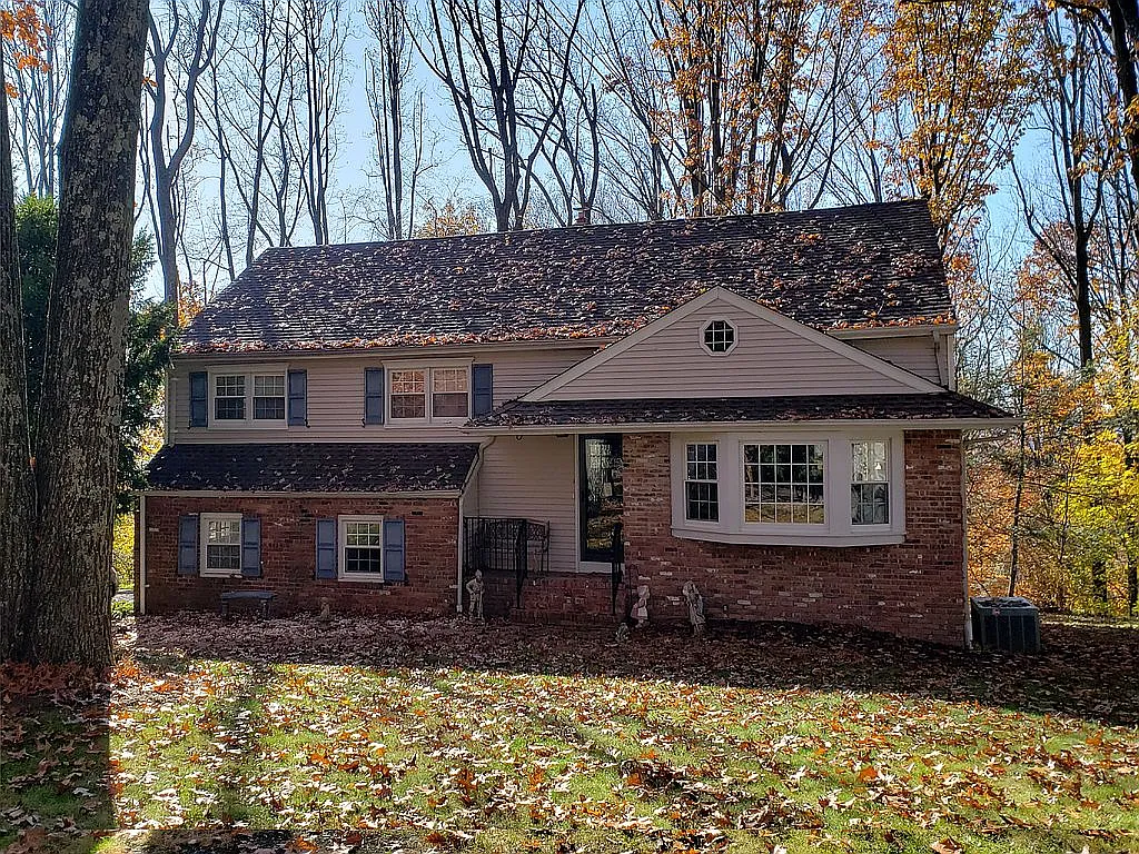 12 Coursen Way photo 1