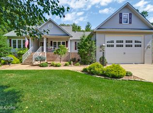 31 Holly Ln, Fairfield Glade, TN 38558