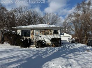 29142 Rosewood St, Inkster, MI 48141