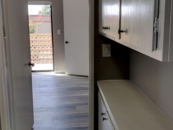 5th image of 5060 Goldman Ave #1