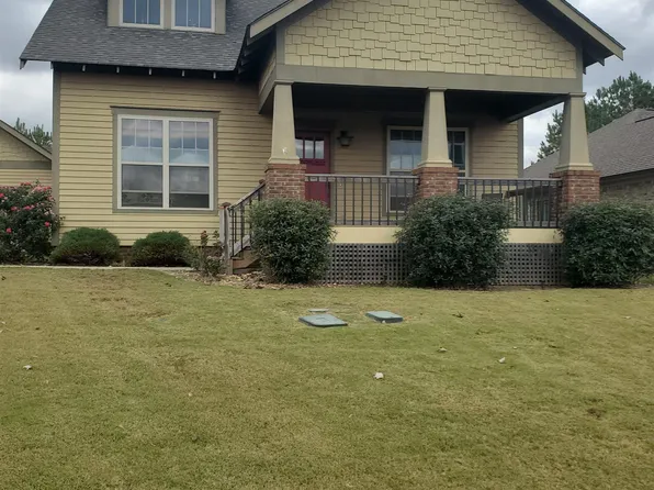 20680 Sabrina Ln, Athens, AL 35611