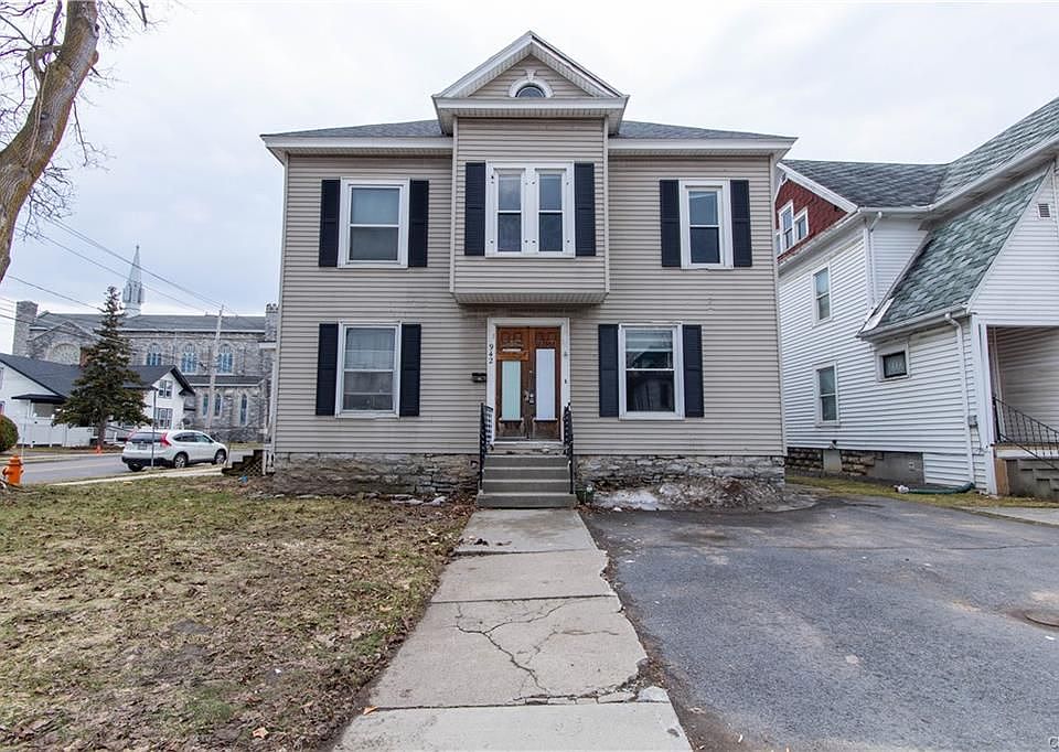 1st image of 942 State St