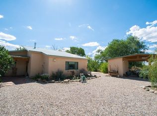 814 Kit Carson Rd, Taos, NM 87571
