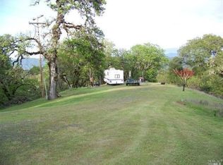 851 Gold Gulch Rd, Ukiah, CA 95482