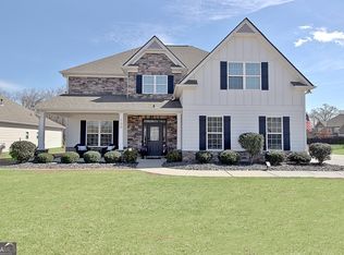 135 Owens Path, Senoia, GA 30276