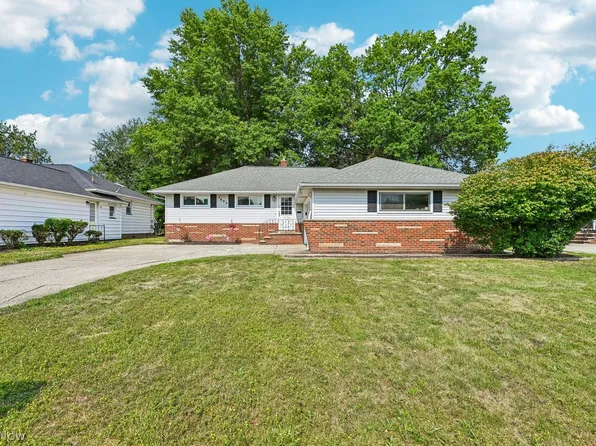 (undisclosed Address), Parma, OH 44130
