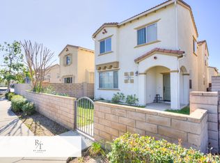 469 Niagara Ct, Corona, CA 92878