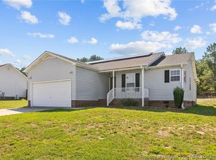 95 Peachtree Ln, Sanford, NC 27332