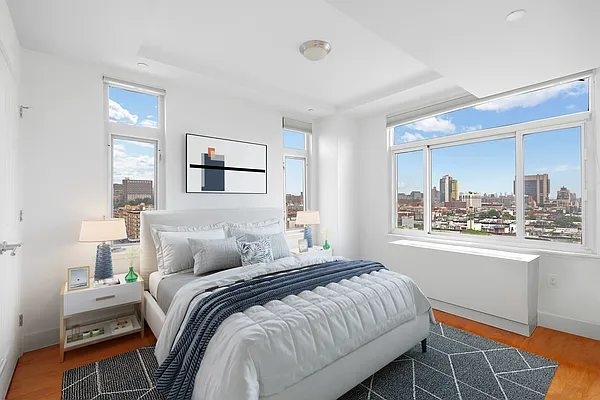 Sold by Compass | media 1