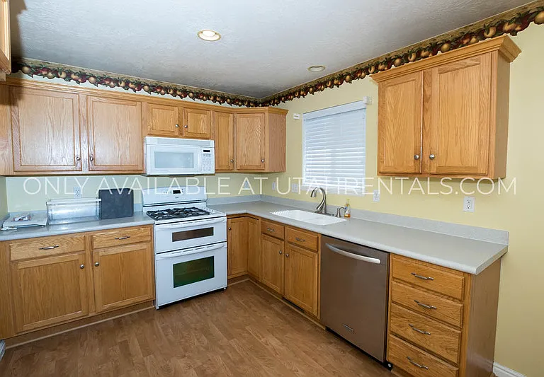 3111 W Davencourt Loop — Photo 12