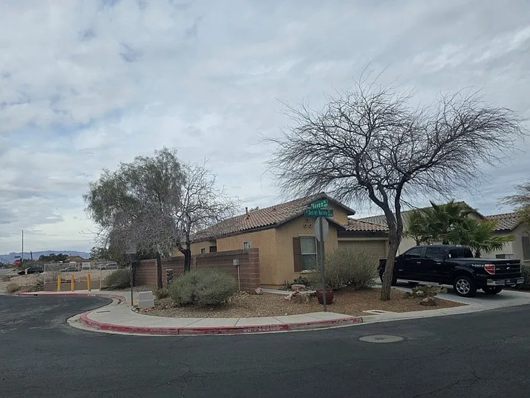 8993 Secret Valley St — Photo 10