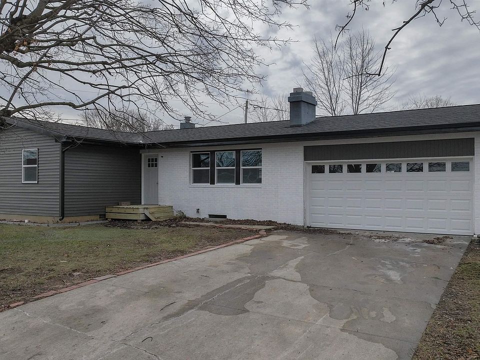 1st image of 815 Parkway Dr