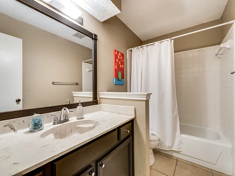 515 Anice Ln — Photo 4