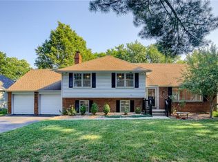 5600 W 81st Ter, Prairie Village, KS 66208