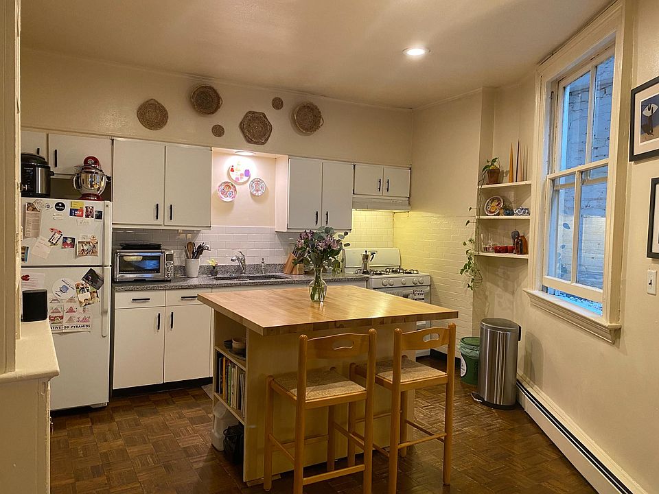 1st image of 219 Glenridge Ave #8