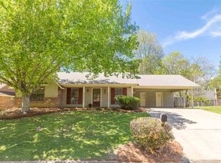 235 Walnut Ridge St, Ridgeland, MS 39157