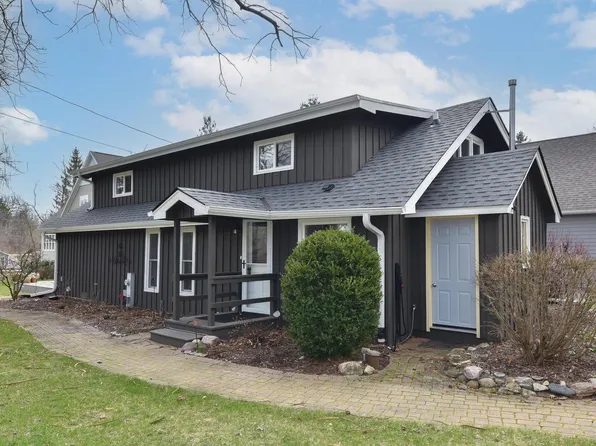 34035 Venice Park ROAD, Delafield, WI 53018