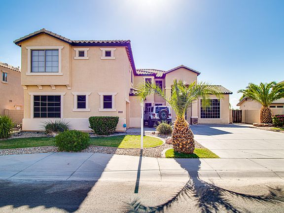 3rd image of 8420 S 45th Gln