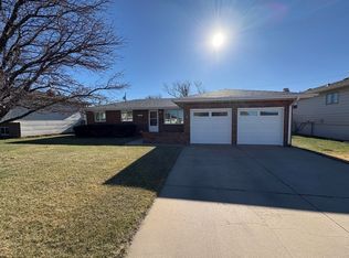 5505 Navajo Rd, Great Bend, KS 67530