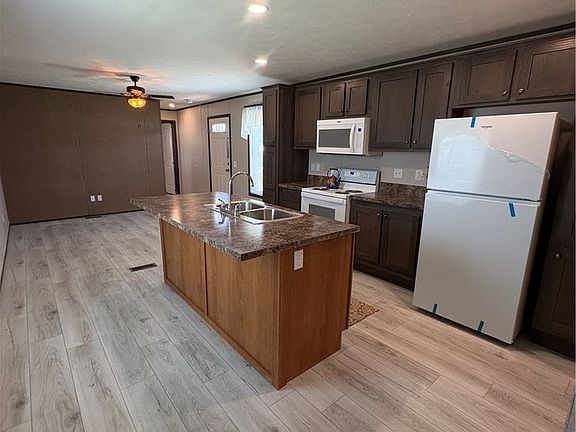 5th image of 9170 Sheridan Dr Lot 10