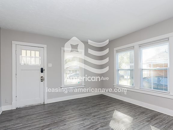 3-Living Room