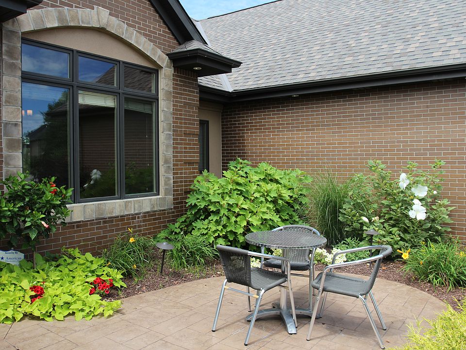 1st image of 5131 S 90th St