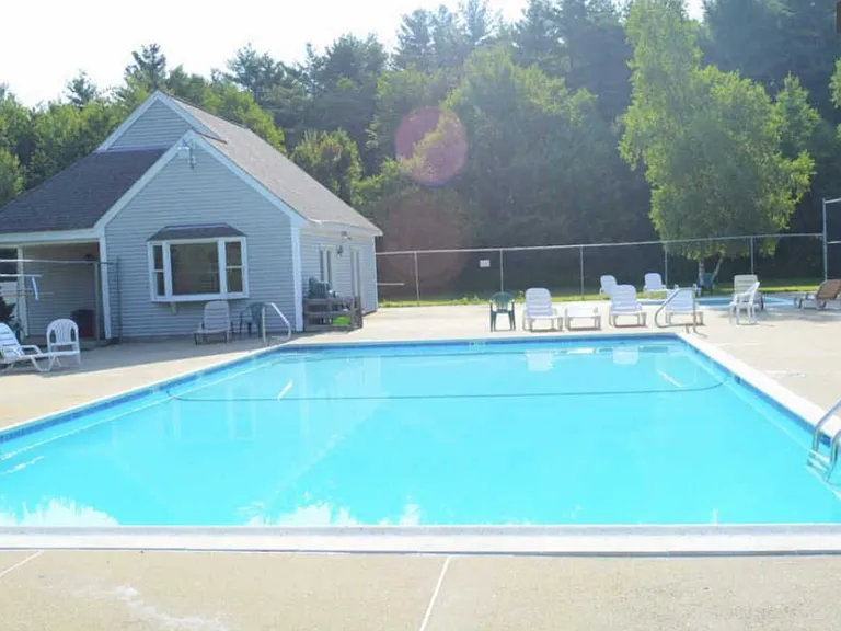207 Springbrook Cir — Photo 7