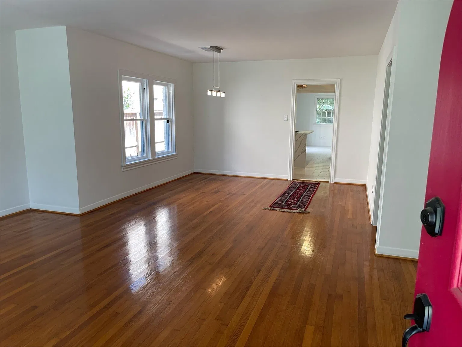 2 bed, 2.0 bath, 1612 sqft, $4,700 — Photo 3