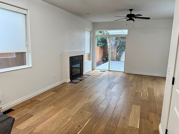 5th image of 1022 NE Killingsworth St