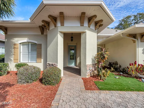 5203 Grove Mnr, Lady Lake, FL 32159