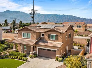 16136 Twinberry Ct, Fontana, CA 92336