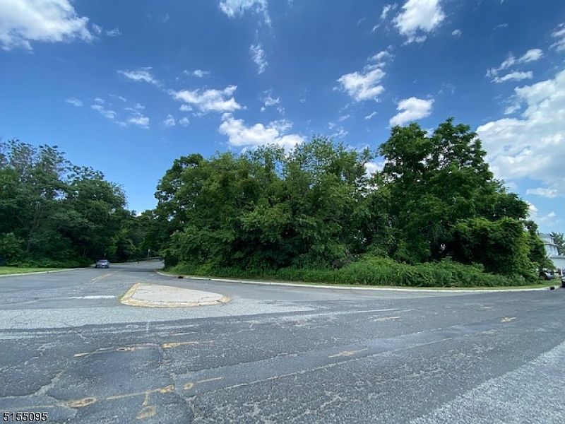 1st image of 0 Andrejewski Dr