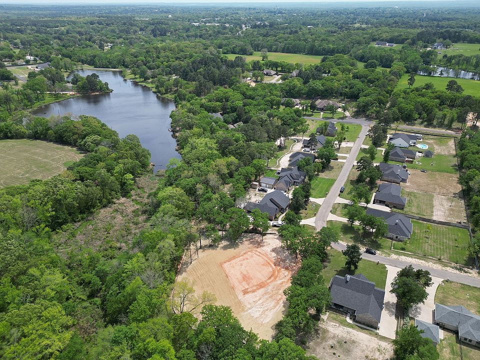 1st image of Private Road 6305