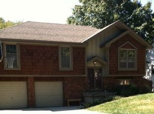 10008 Taylor Dr, Overland Park, KS 66212