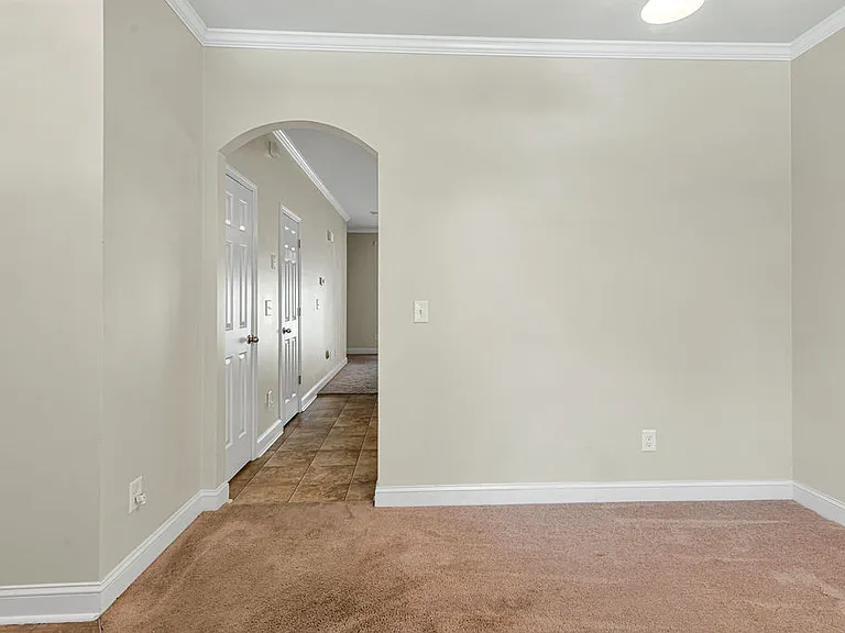 412 Glenhaven Ln — Photo 11