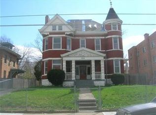 3044 Hackberry St, Cincinnati, OH