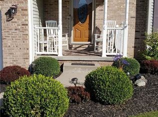 7357 Winbert Dr, North Tonawanda, NY 14120
