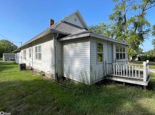 1102 D Ave W, Oskaloosa, IA 52577