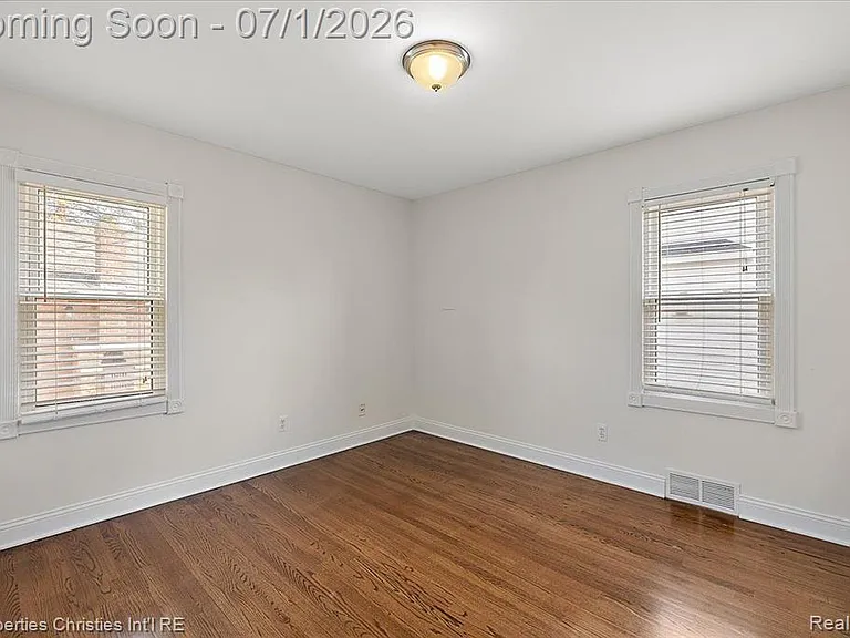 2209 Windemere Rd — Photo 14