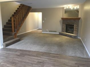 401 NE 6th St APT B, Blue Springs, MO 64014