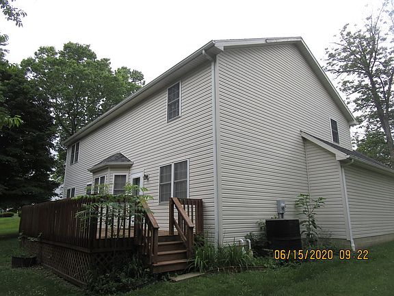 4th image of 407 Willow Ln