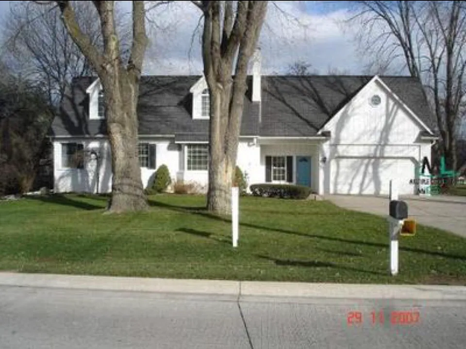 40810 Utica Rd