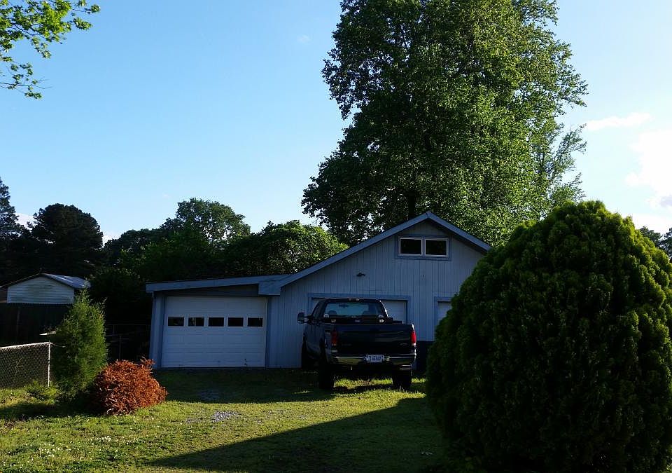Large Detached Garage