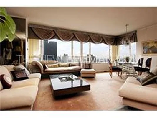 Sold by Douglas Elliman | media 13