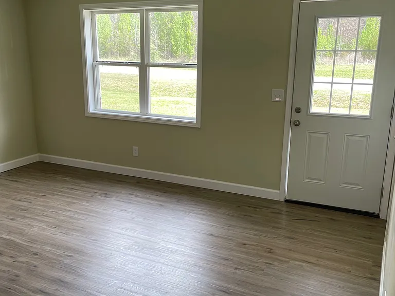 2404 W Maud St #3 — Photo 9