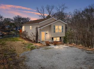 180 Waldo Rd, Pasadena, MD