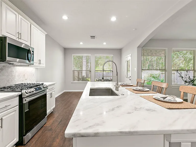139 Ledgestone Pl — Photo 15