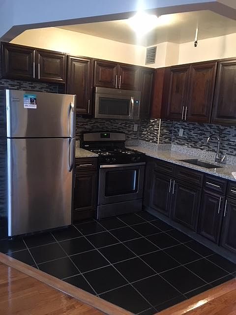 2nd image of 8025 Parsons Blvd APT A14