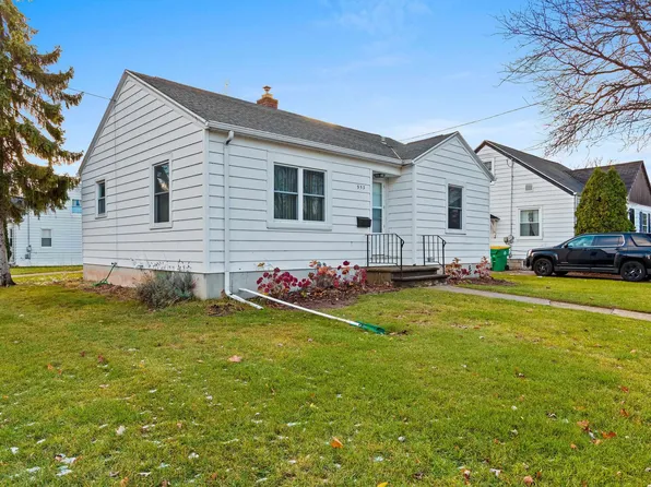 953 Langlade Ave, Green Bay, WI 54304